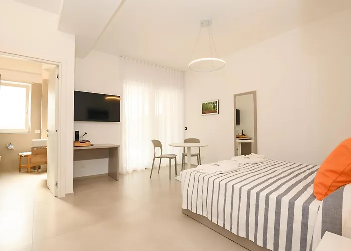 Agora Vieste Rooms & Apartments