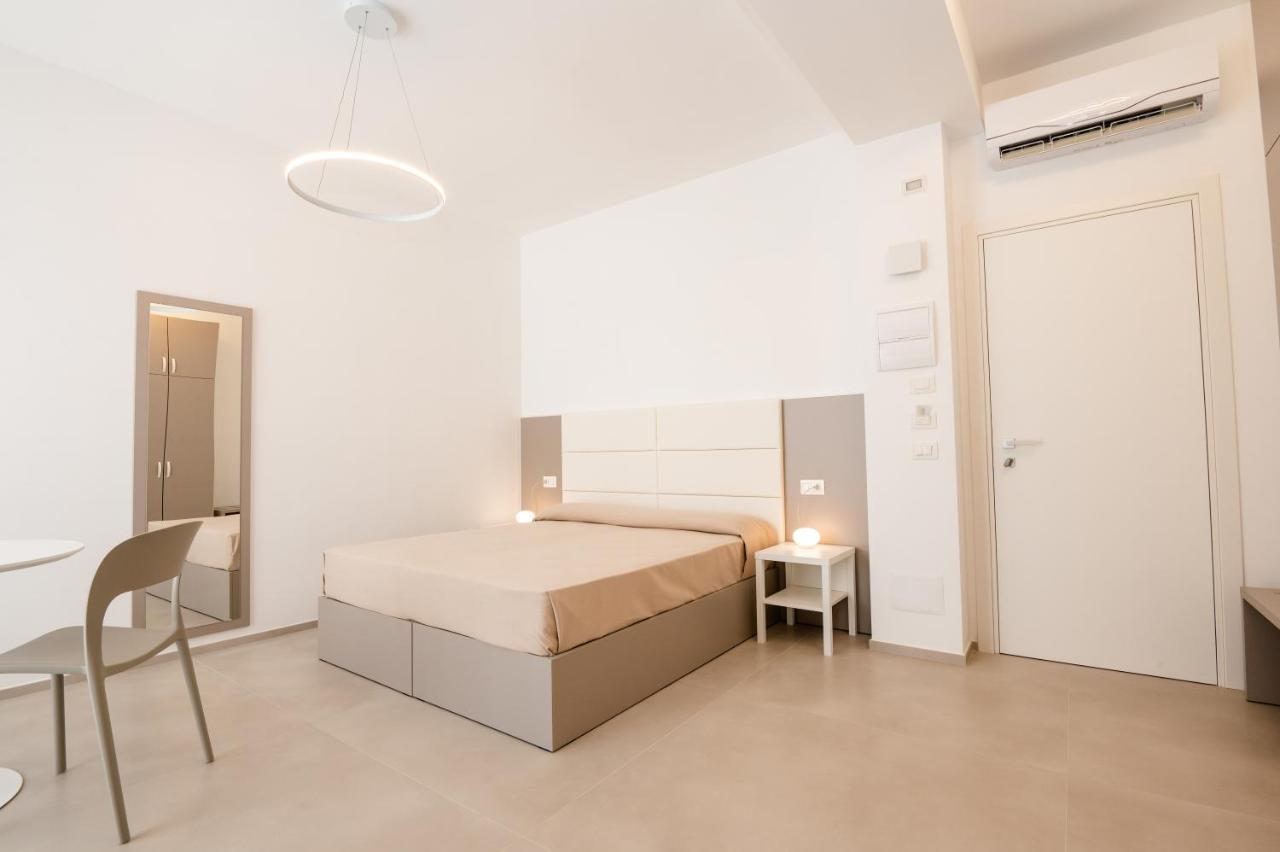 Agora & Apartment
